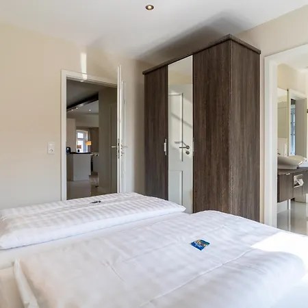 Lille Hus 2 *
